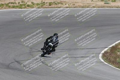 media/Apr-20-2025-AHRMA (Sun) [[393a79c373]]/Race/Group 7/Turn 4b/